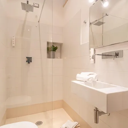 Vatican St Peter 2 Bedrooms 2 Bathrooms Ρώμη